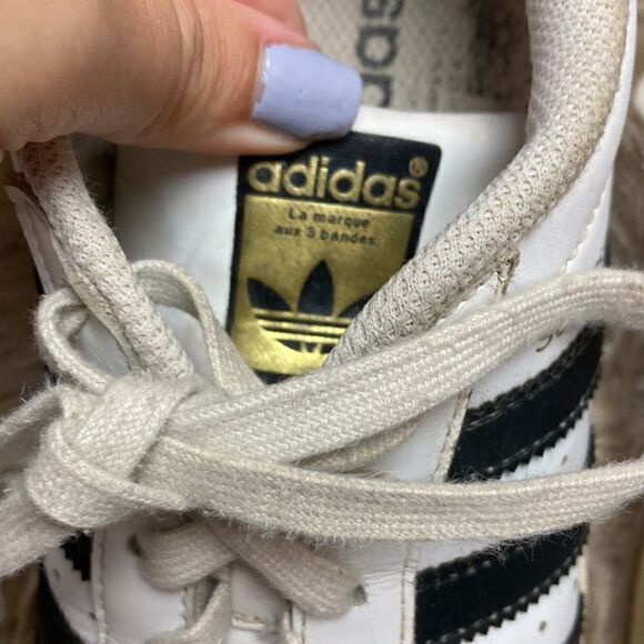 Adidas Superstar Women’s Platform Sneakers Shoes - Picture 3 of 8